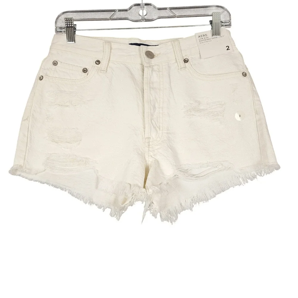 Aeropostale Womens‎ White Low Rise Boyfriend Distressed Denim Shorts Size 2 NWT
